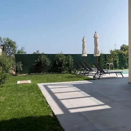 Adelda Villa *